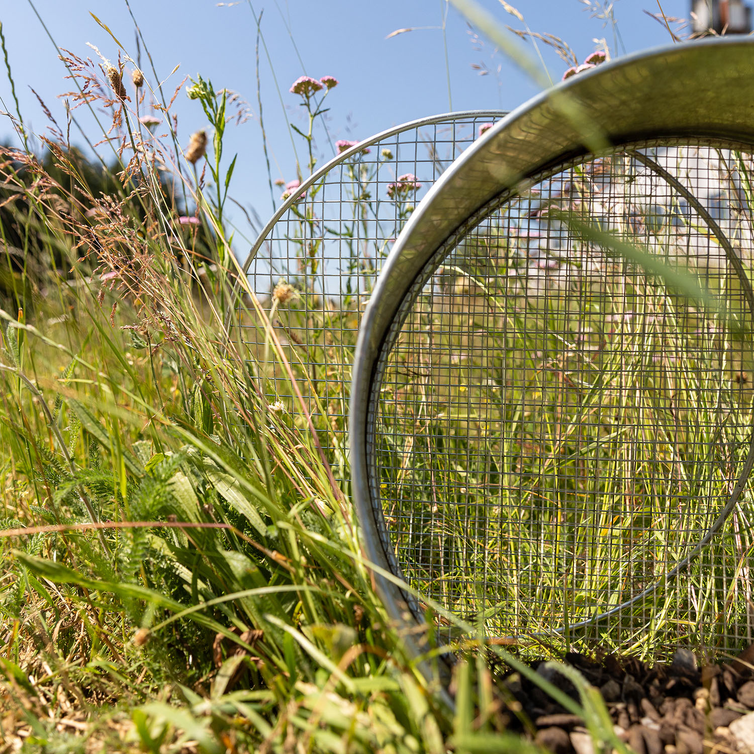 Galvanised metal rimmed sieve with exchangeable mesh